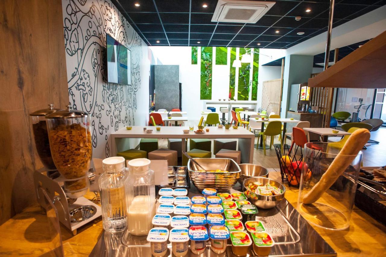 宜必思快捷蒂耶里堡酒店 马恩河畔埃索姆 外观 照片